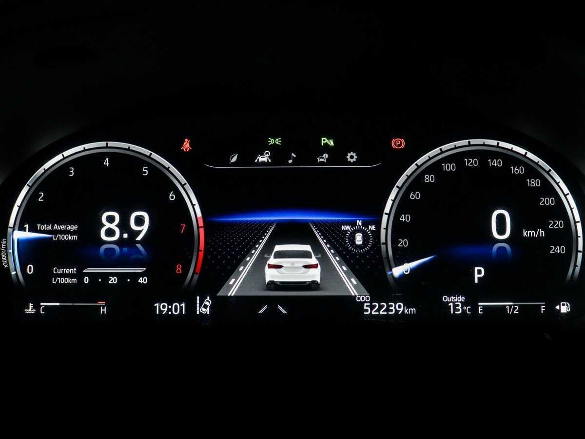 Toyota Camry, 2023 Фото №11