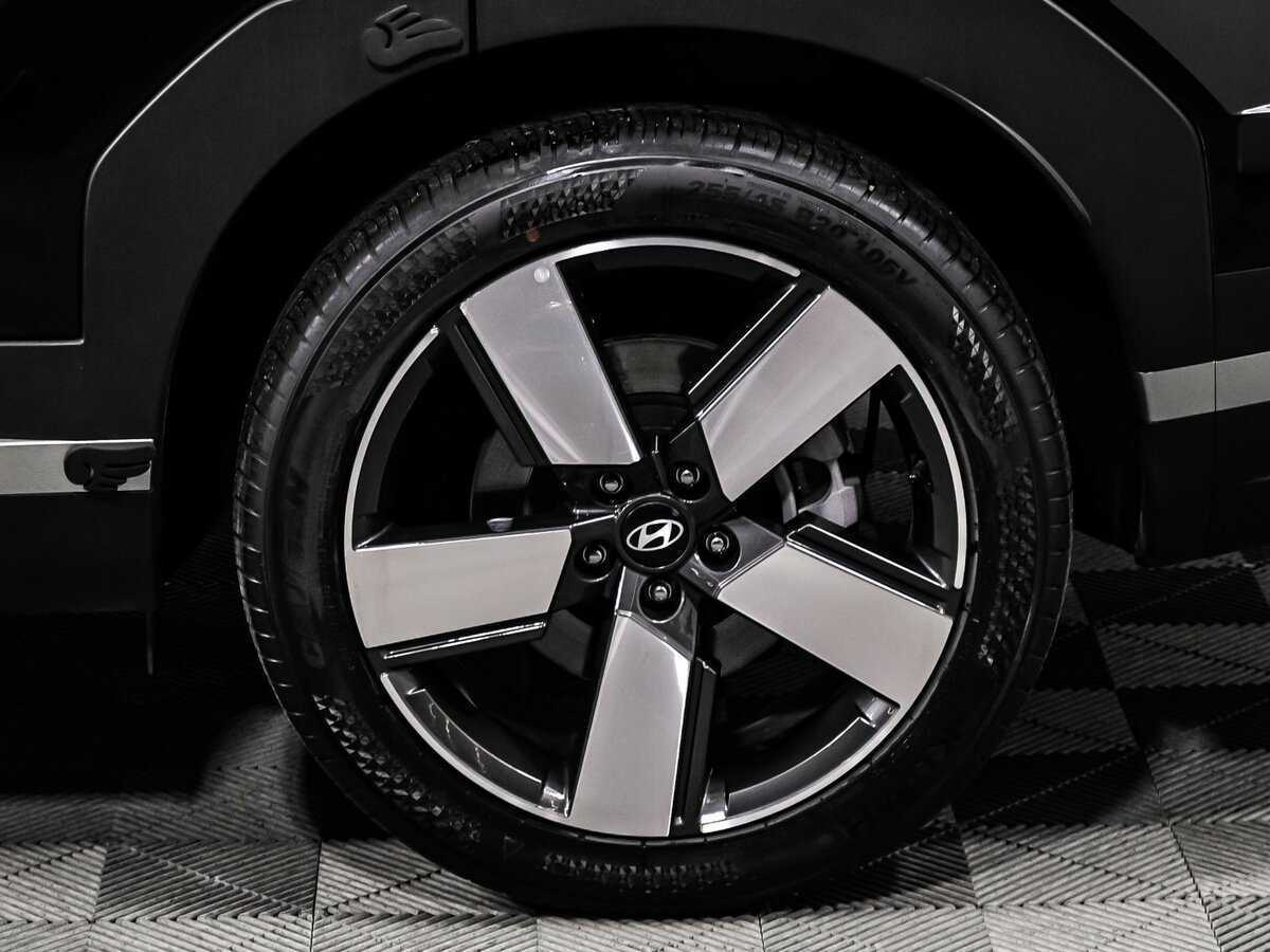 Hyundai Santa Fe, 2023 Фото №17