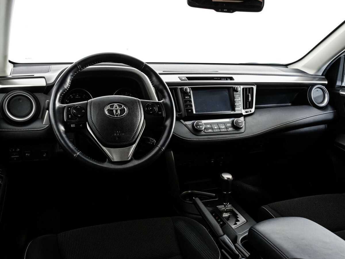 Toyota RAV4, 2017 Фото №9