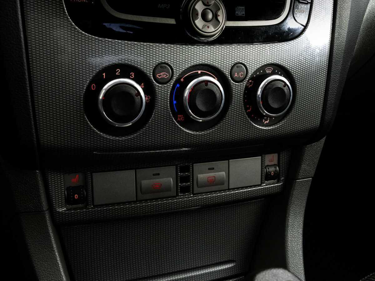 Ford Focus, 2011 Фото №11