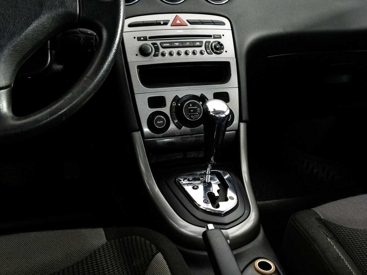 Peugeot 308, 2008 Фото №10