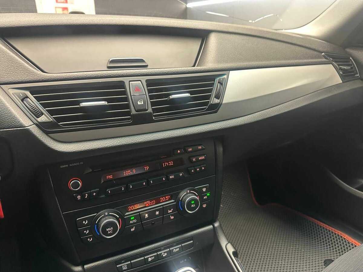 BMW X1 20d, 2013 Фото №18