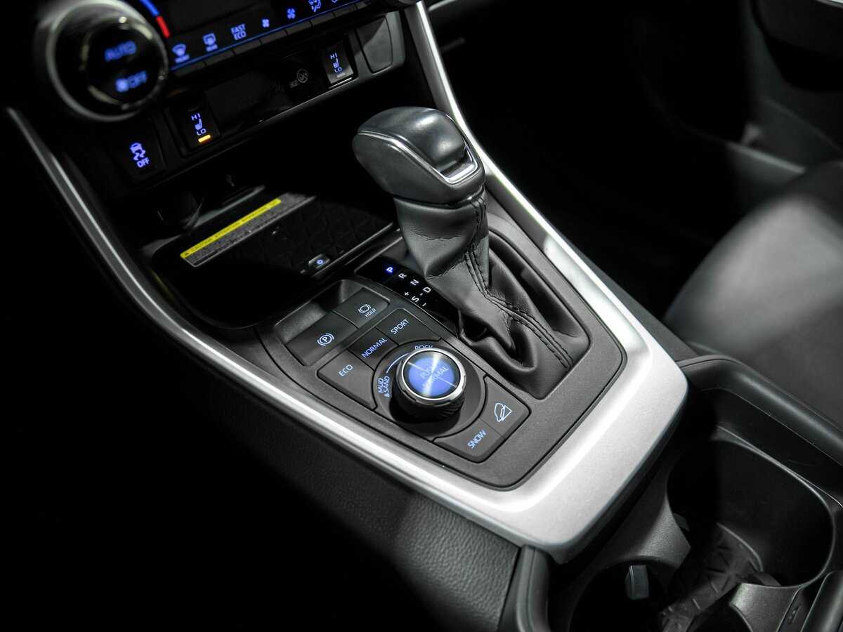 Toyota RAV4, 2021 Фото №13