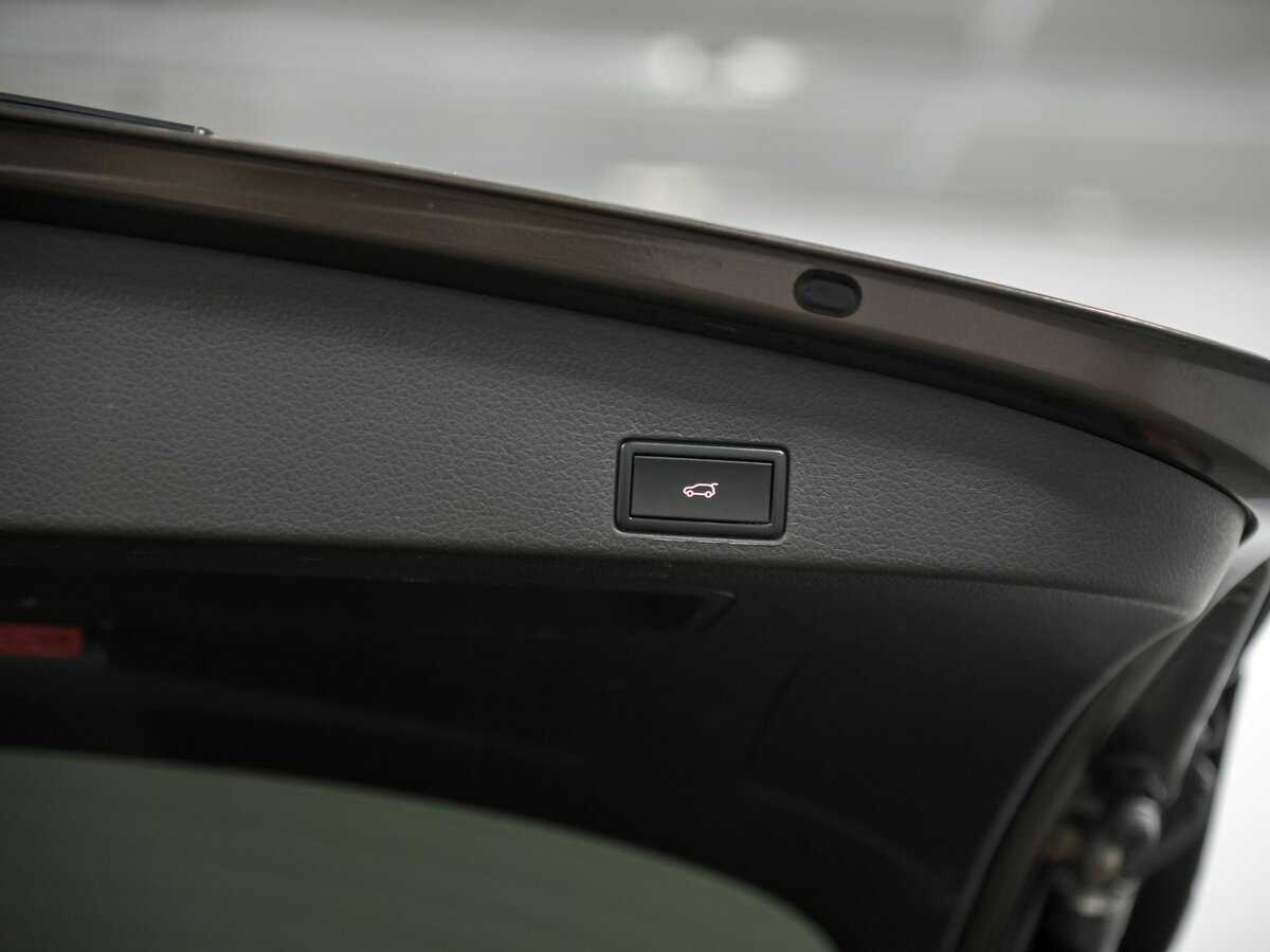 Volkswagen Touareg, 2013 Фото №20