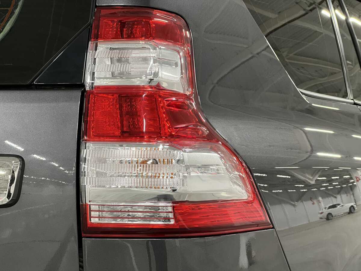 Toyota Land Cruiser Prado, 2014 Фото №9