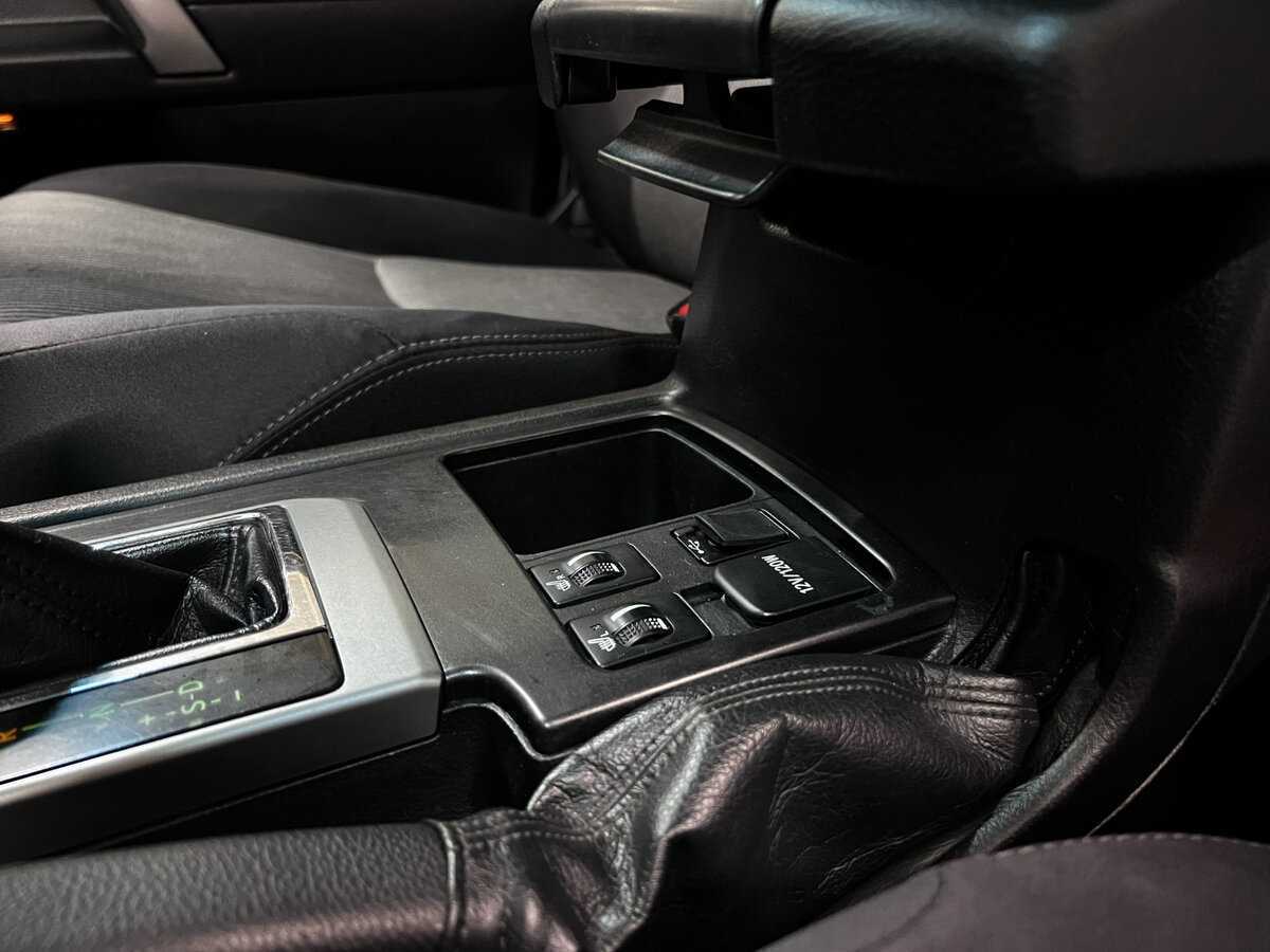 Toyota Land Cruiser Prado, 2014 Фото №21