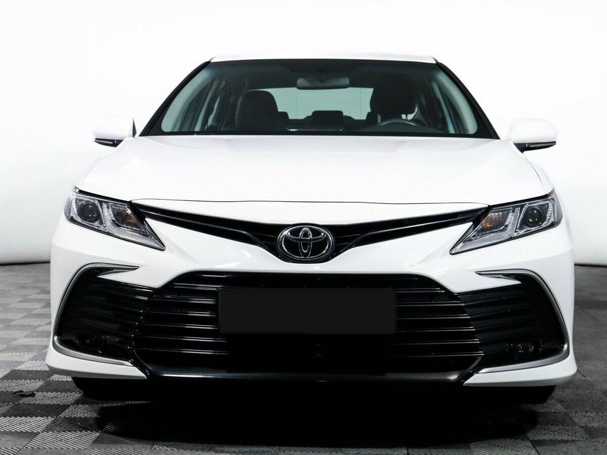 Toyota Camry, 2021 - 35 625 км. | Фото №2