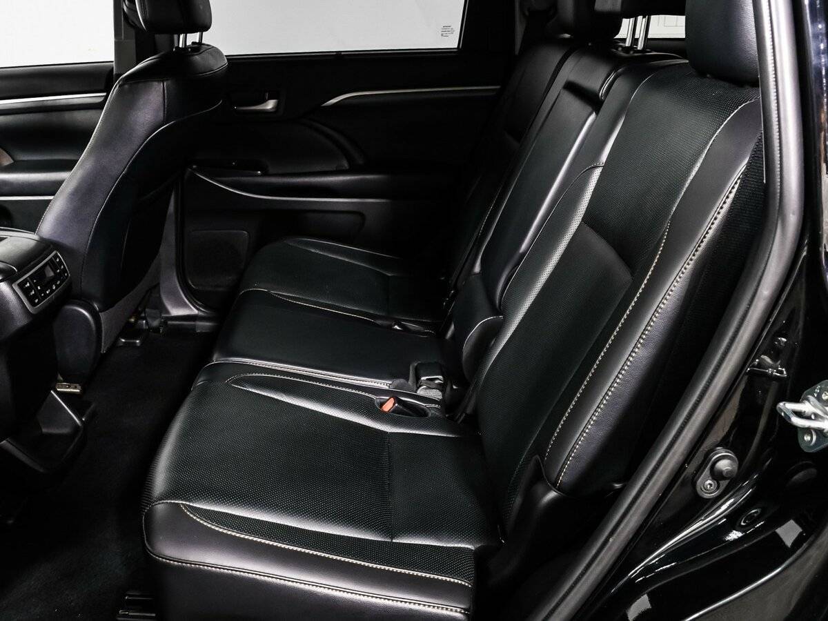 Toyota Highlander, 2019 Фото №12