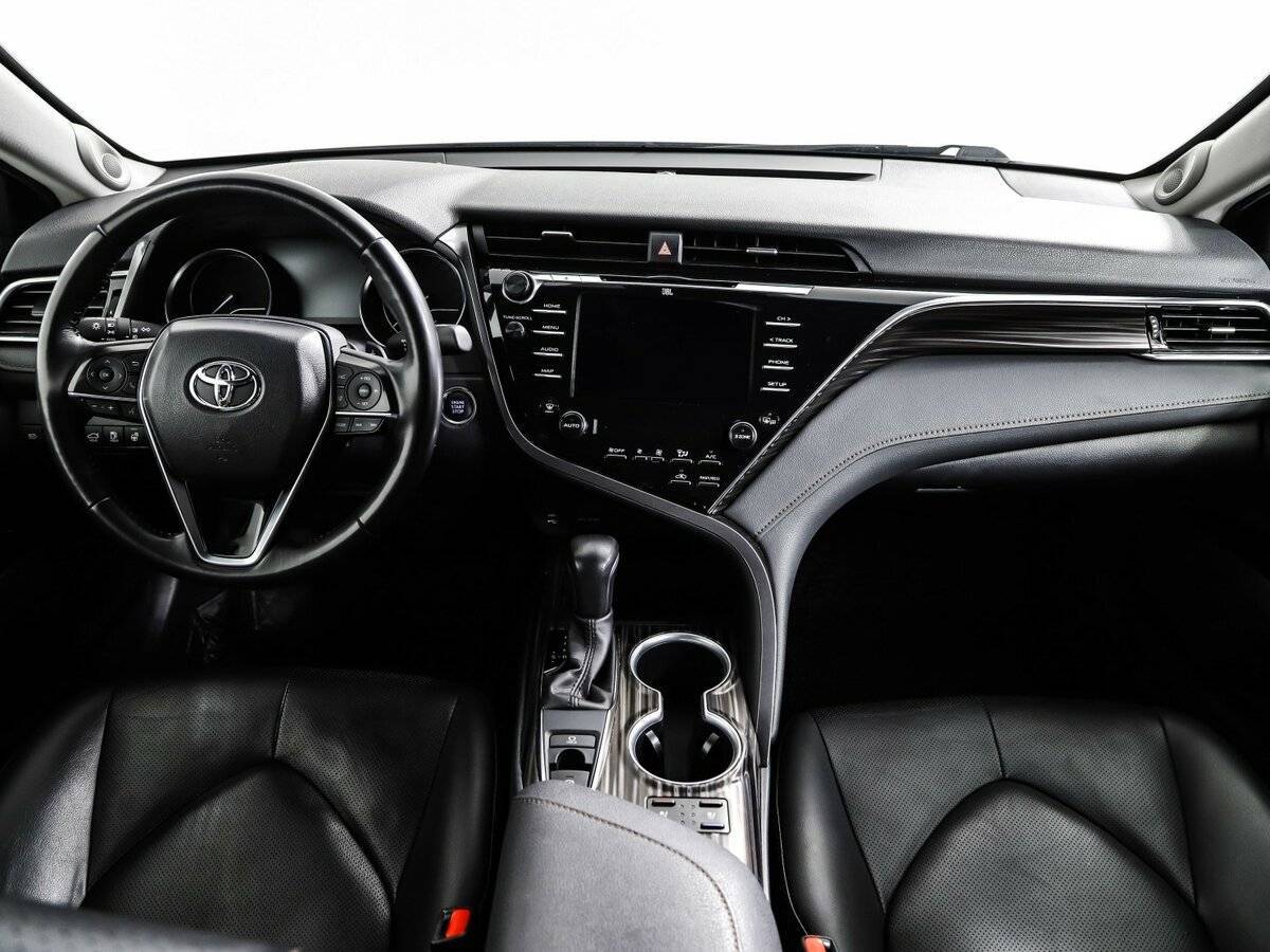 Toyota Camry, 2020 Фото №11