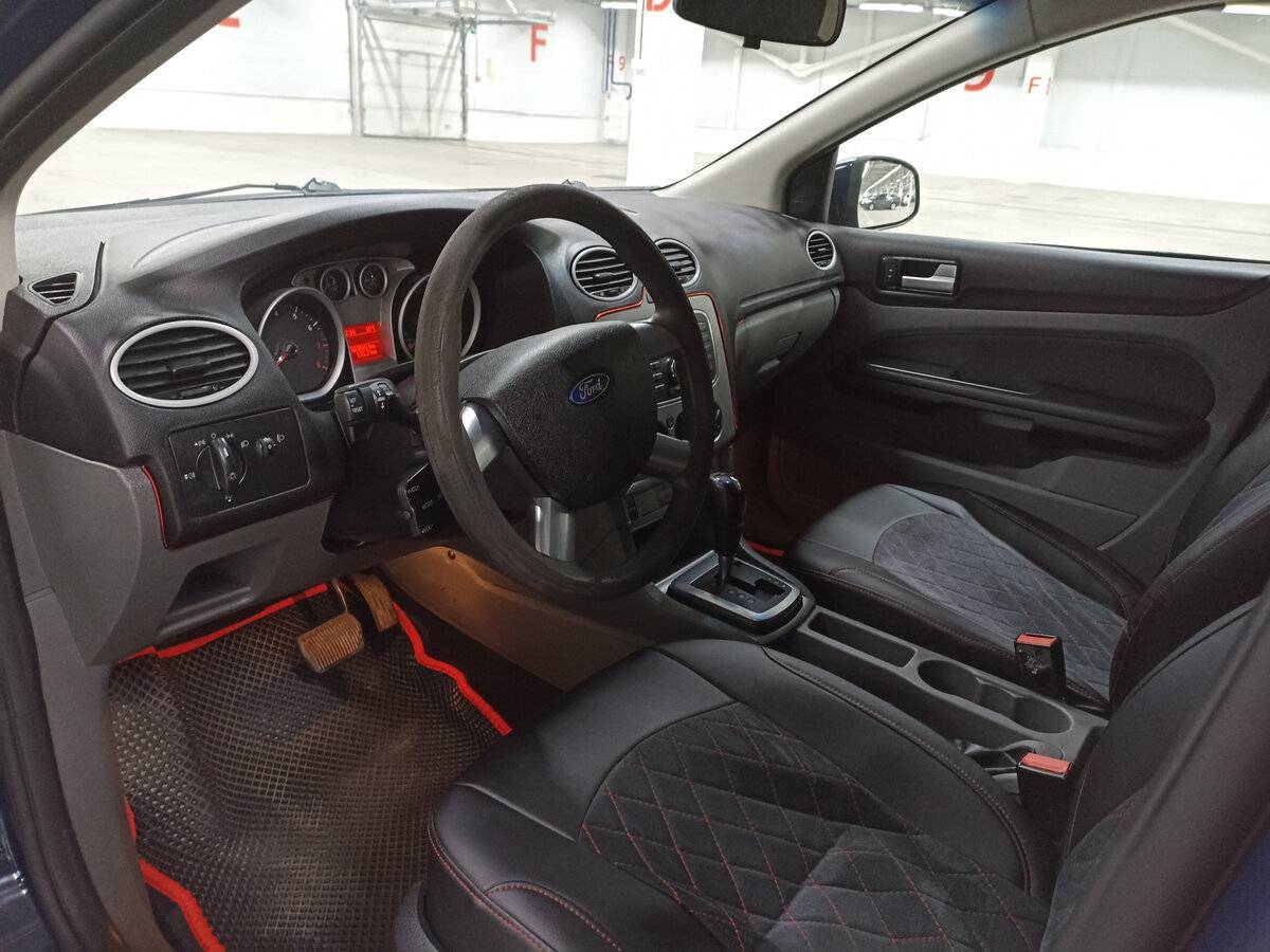 Ford Focus, 2011 Фото №16