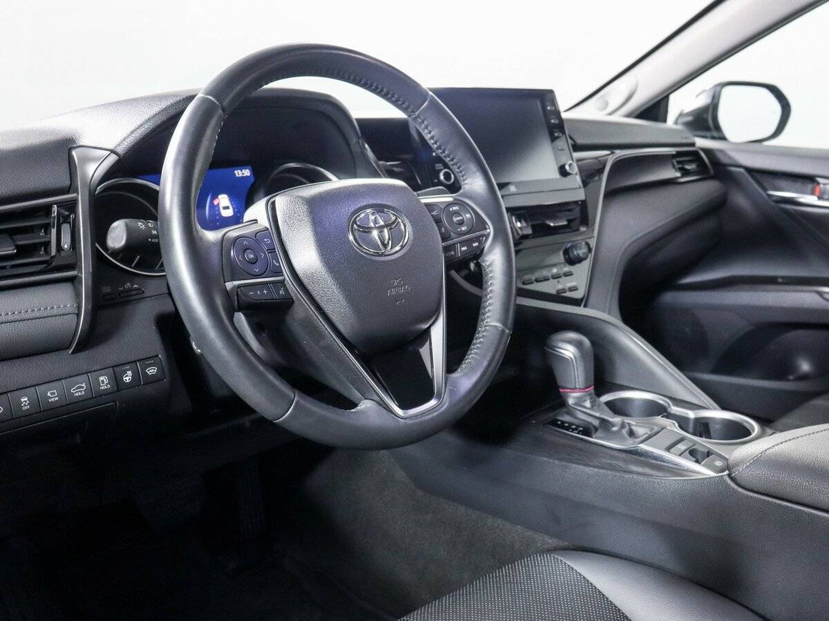 Toyota Camry, 2021 Фото №11