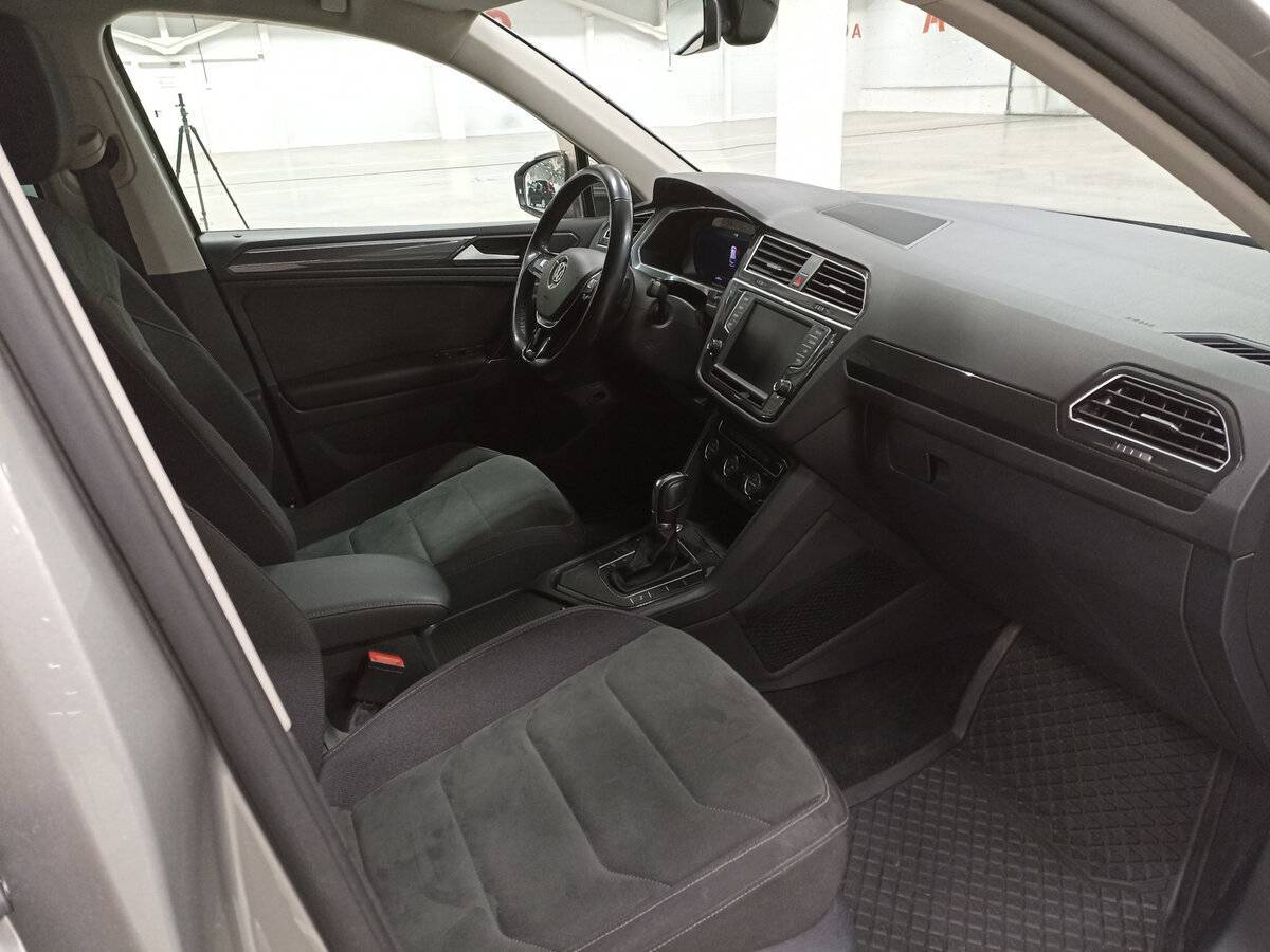 Volkswagen Tiguan, 2017 Фото №11
