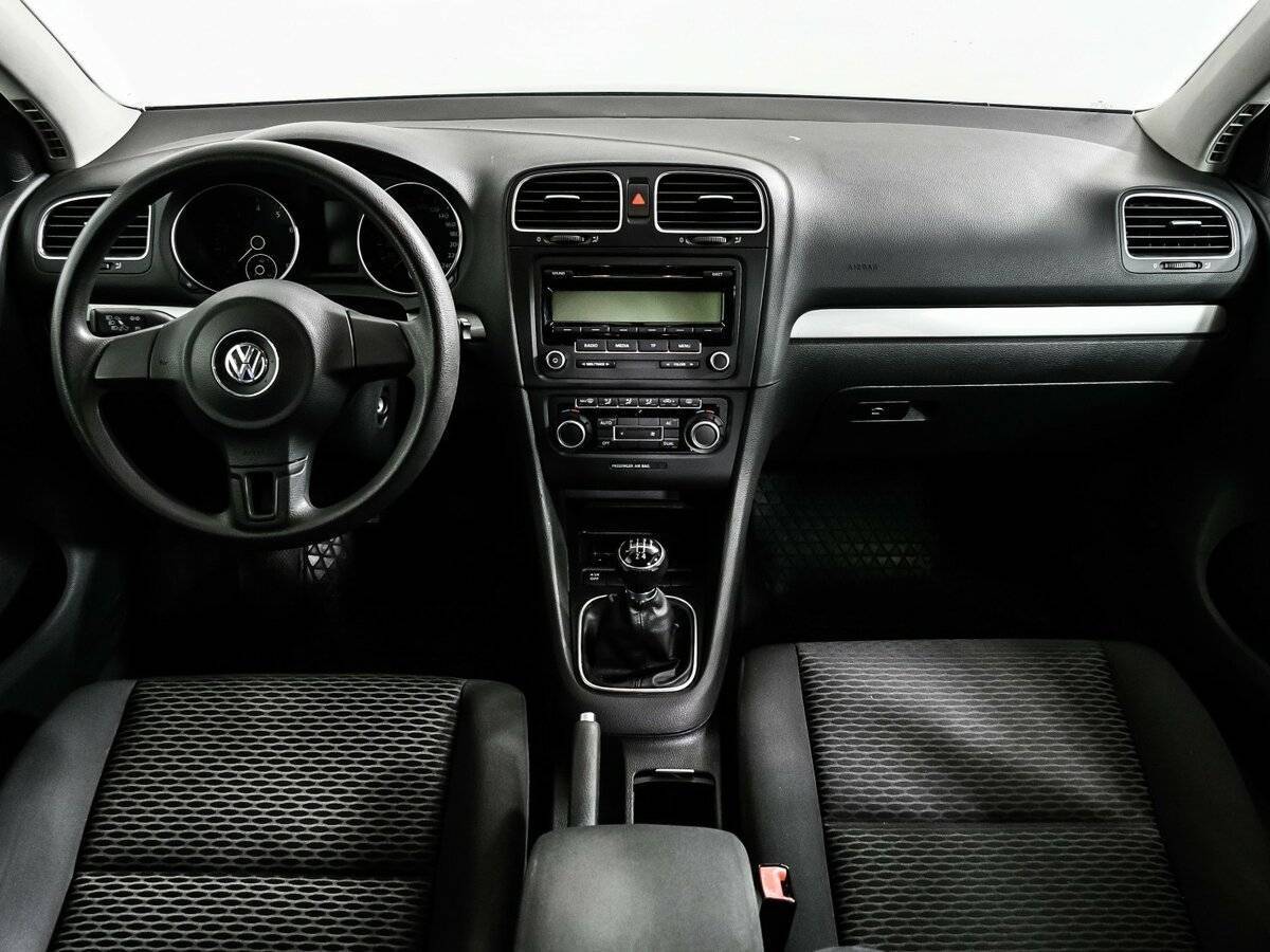 Volkswagen Golf, 2010 Фото №11