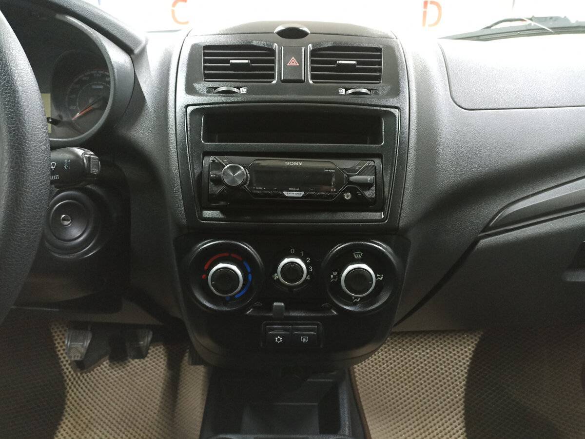 Lada (ВАЗ) Kalina, 2014 Фото №15