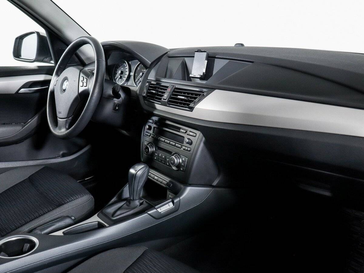 BMW X1 18i, 2014 - 24 000 км. | Фото №6
