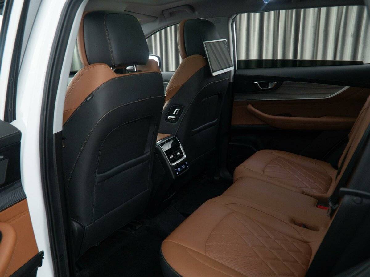 Chery Tiggo 8 Pro Max, 2022 Фото №13