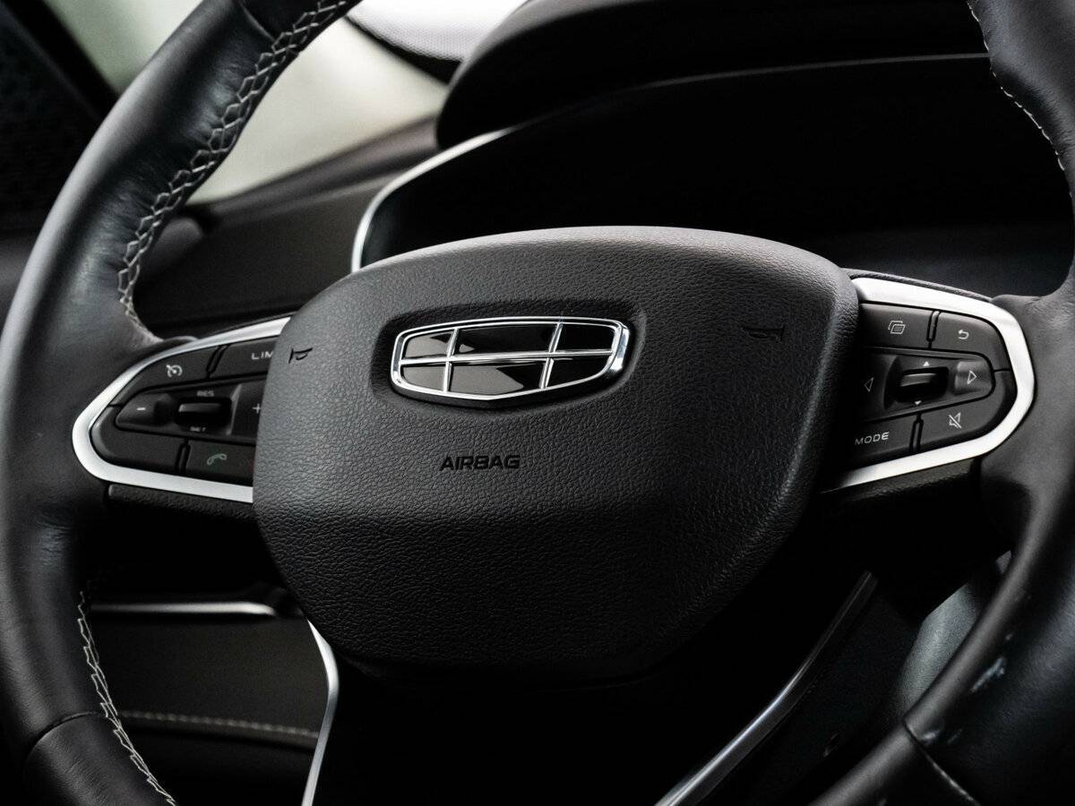 Geely Atlas Pro, 2022 Фото №10