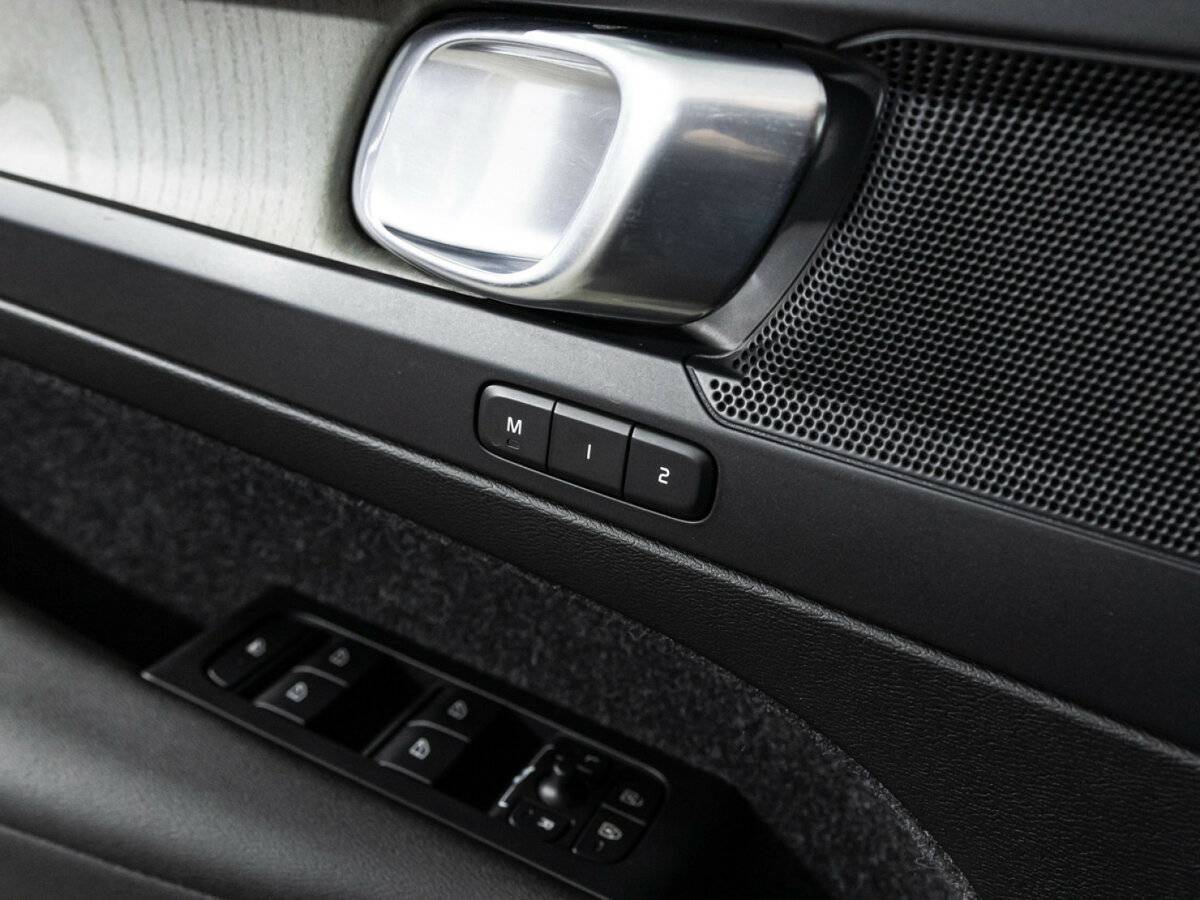 Volvo XC40, 2019 Фото №17