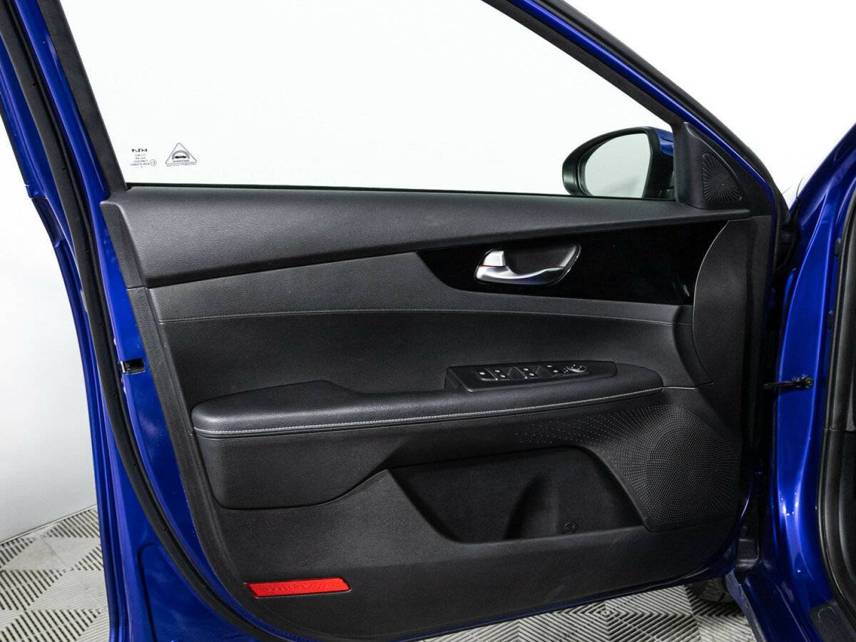 Kia Cerato, 2021 Фото №24