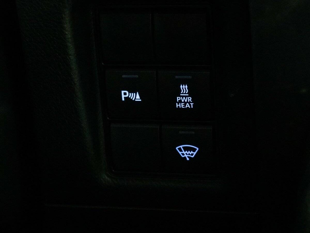 Toyota Land Cruiser Prado, 2018 Фото №23