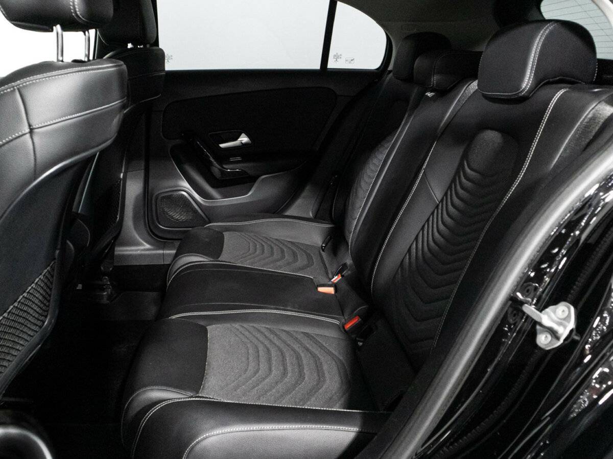 Mercedes-Benz A-Класс 200, 2018 Фото №10