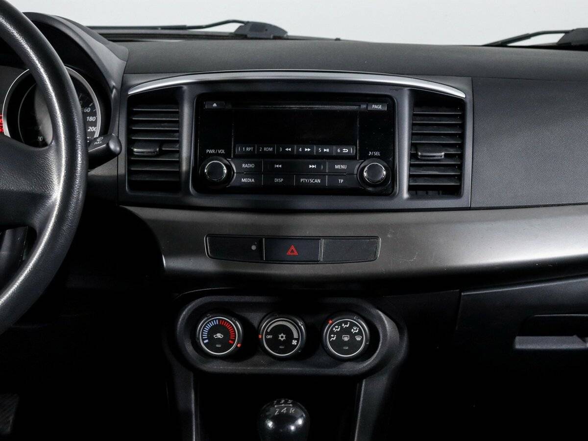 Mitsubishi Lancer, 2014 Фото №12