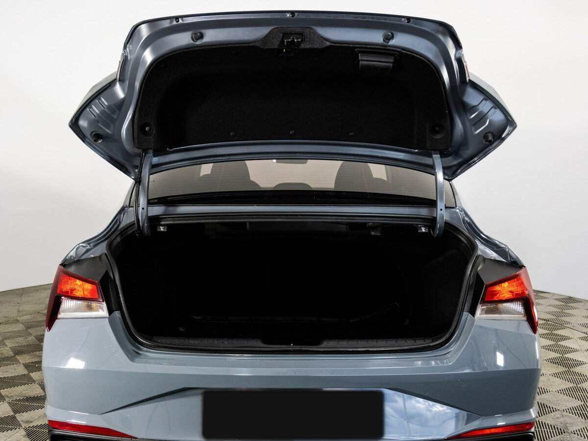 Hyundai Elantra, 2021 Фото №20