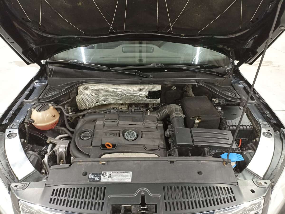 Volkswagen Tiguan, 2009 Фото №9