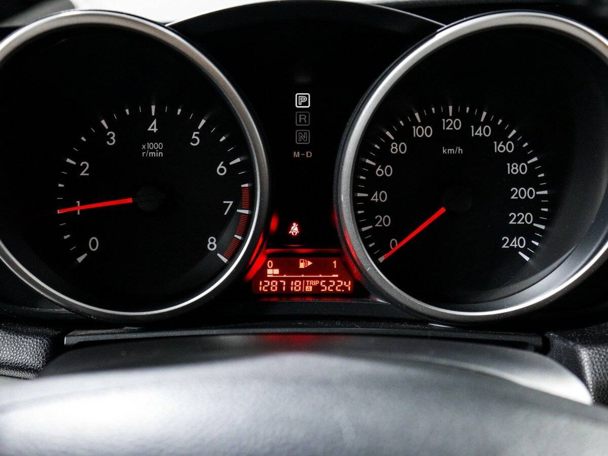 Mazda 3, 2011 Фото №10