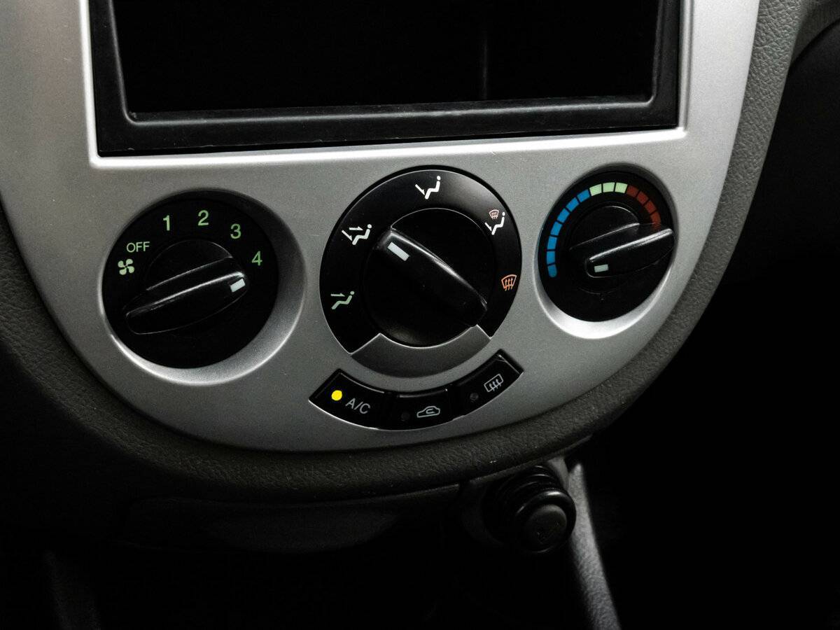 Chevrolet Lacetti, 2011 Фото №11