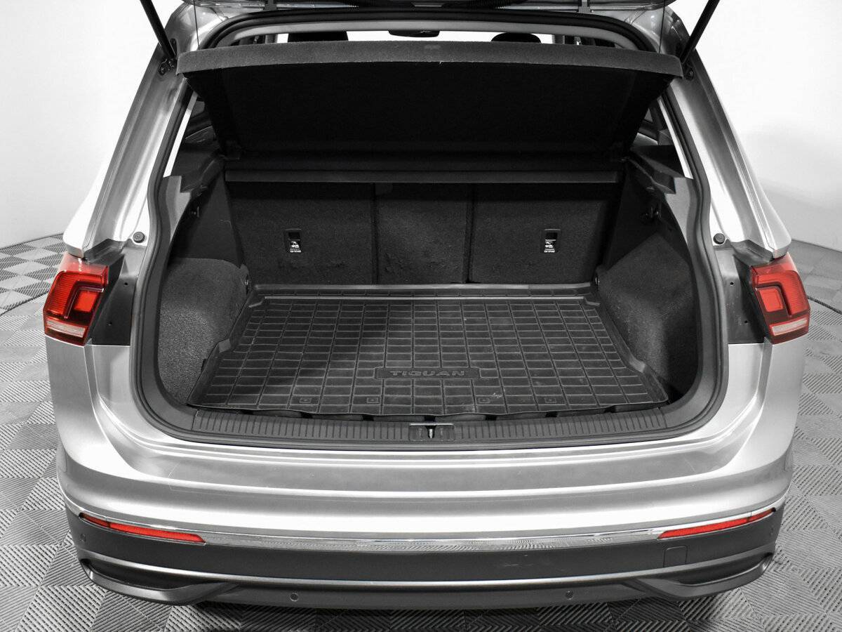 Volkswagen Tiguan, 2021 Фото №18
