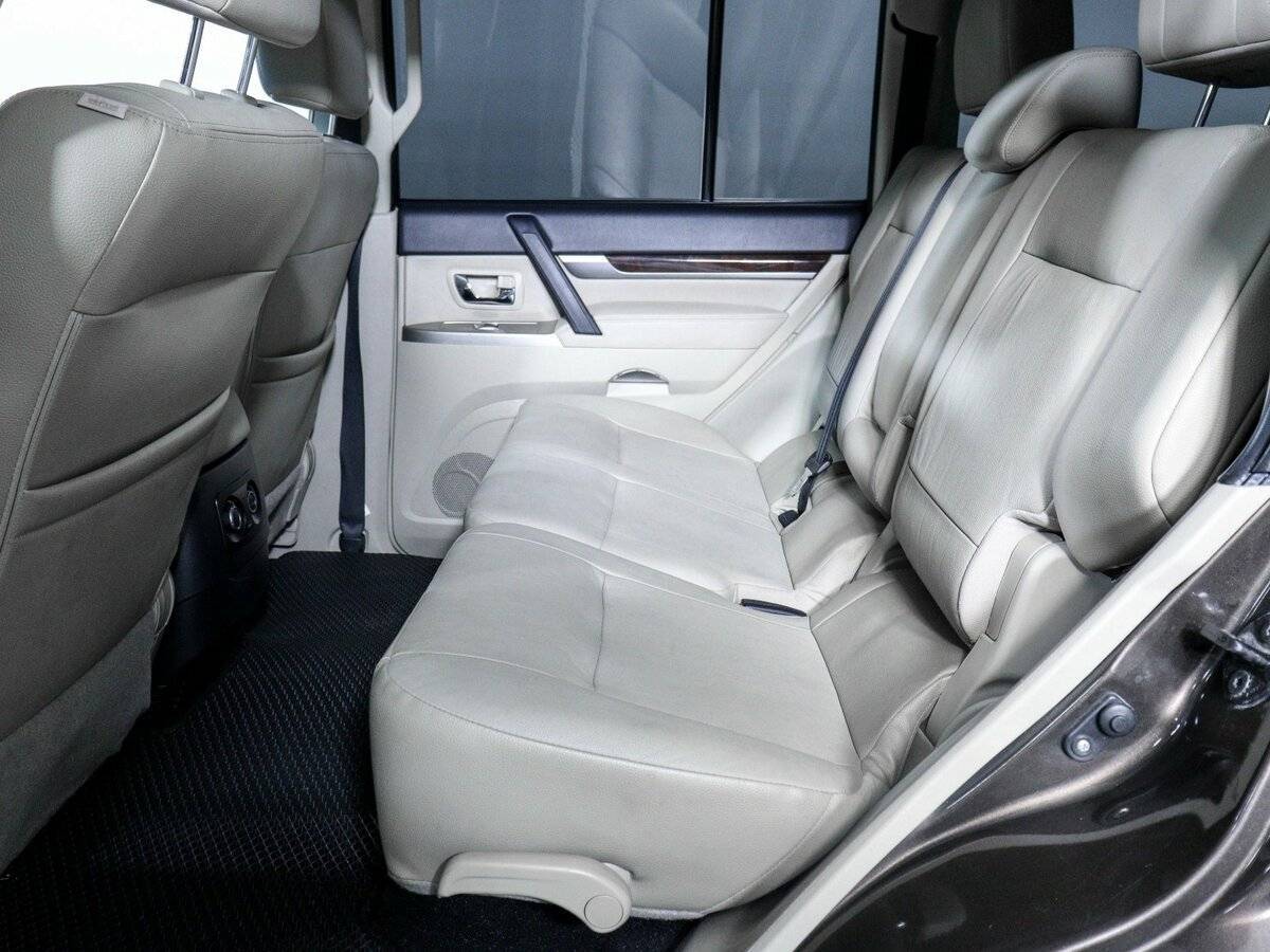 Mitsubishi Pajero, 2017 - 93 675 км. | Фото №7