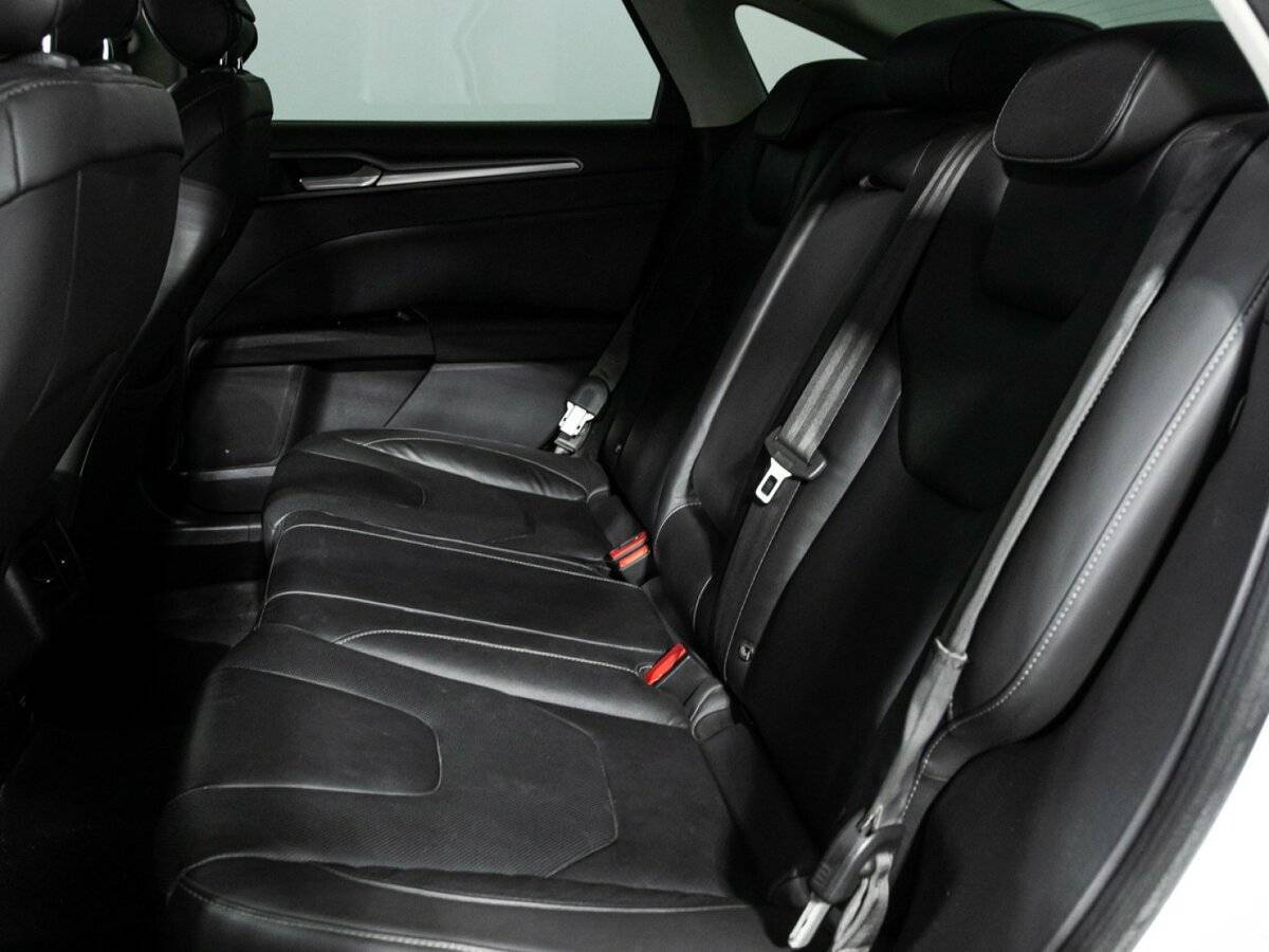 Ford Mondeo, 2015 Фото №8