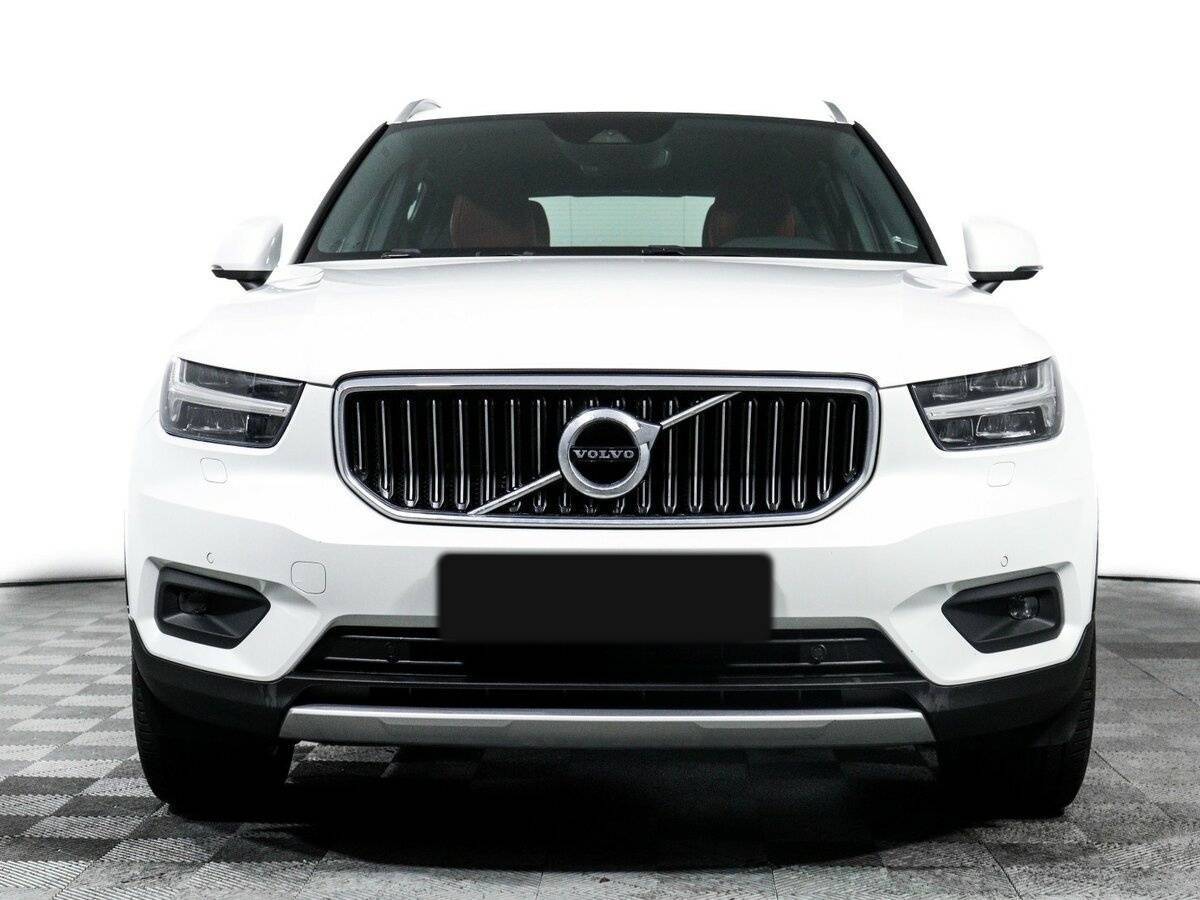 Volvo XC40, 2020 - 69 809 км. | Фото №2