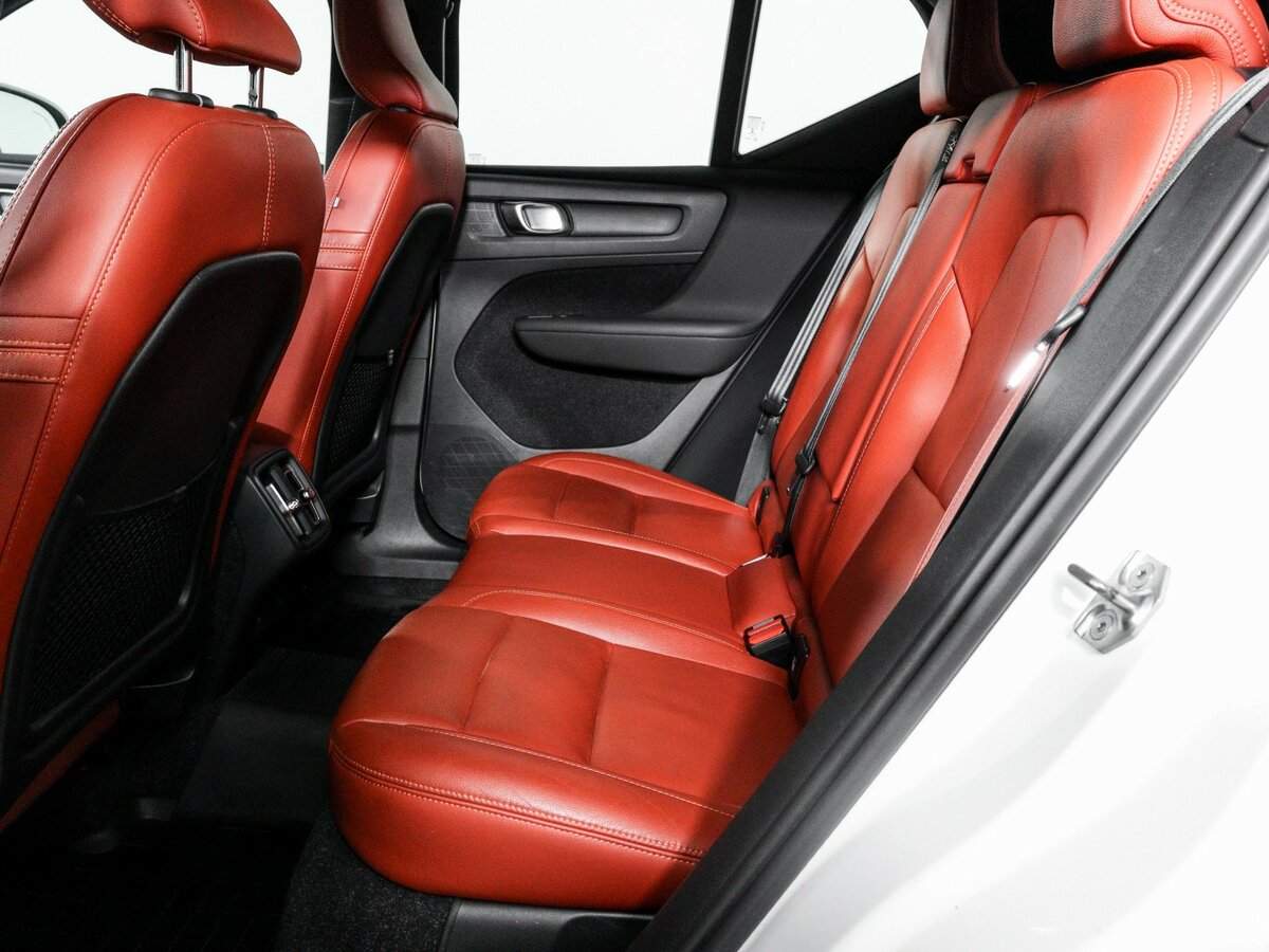 Volvo XC40, 2020 Фото №10