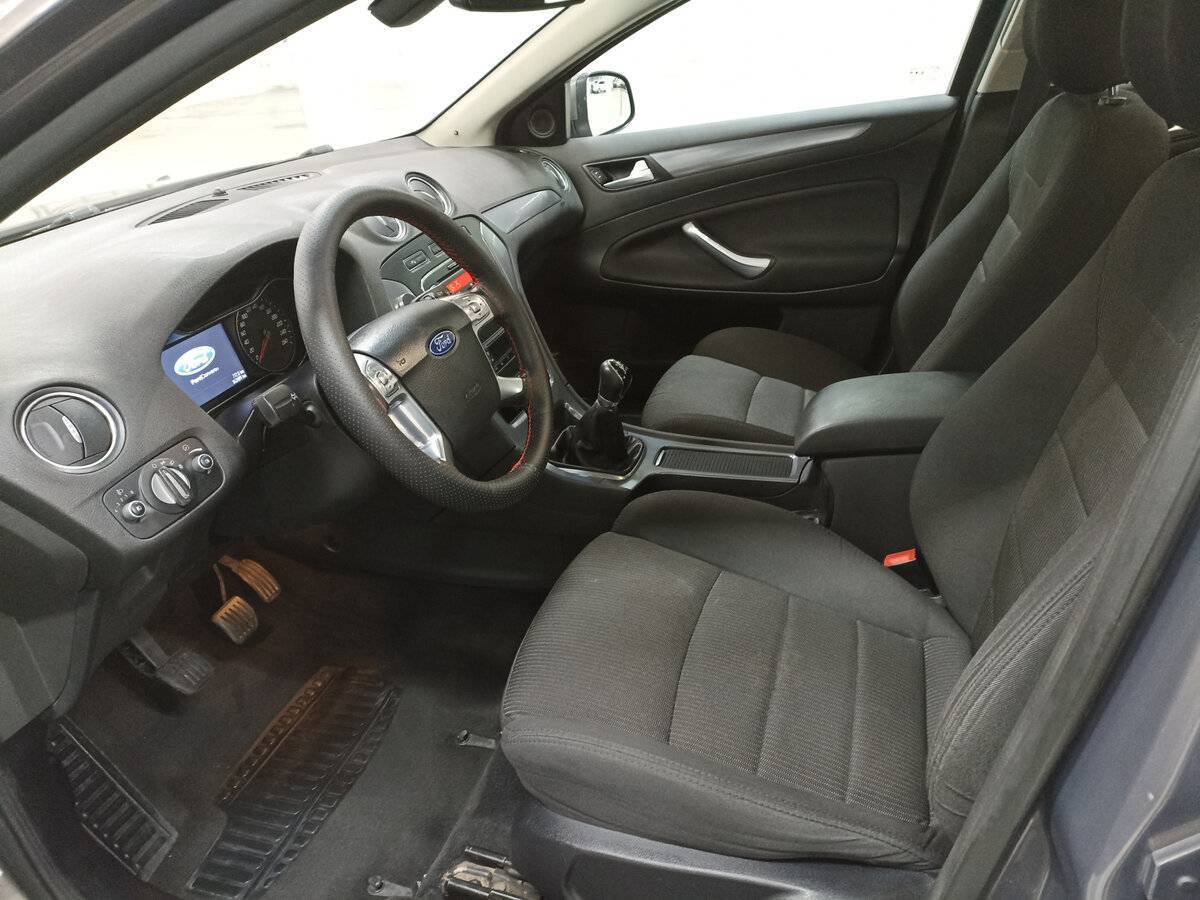 Ford Mondeo, 2011 Фото №16