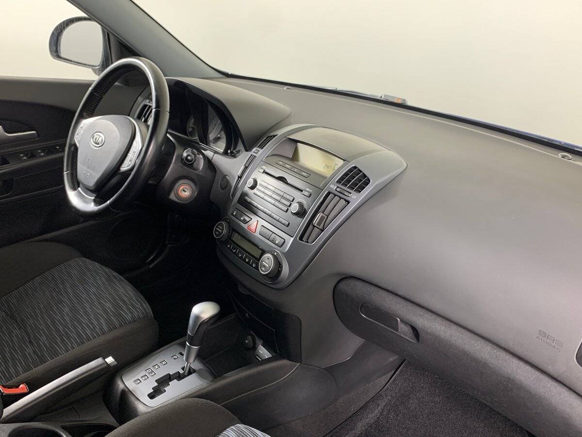 Kia Ceed, 2009 Фото №13