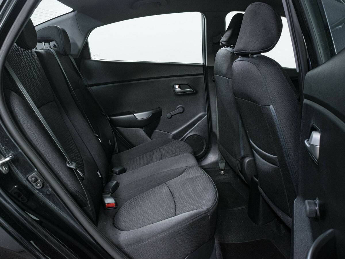 Kia Rio, 2016 Фото №10