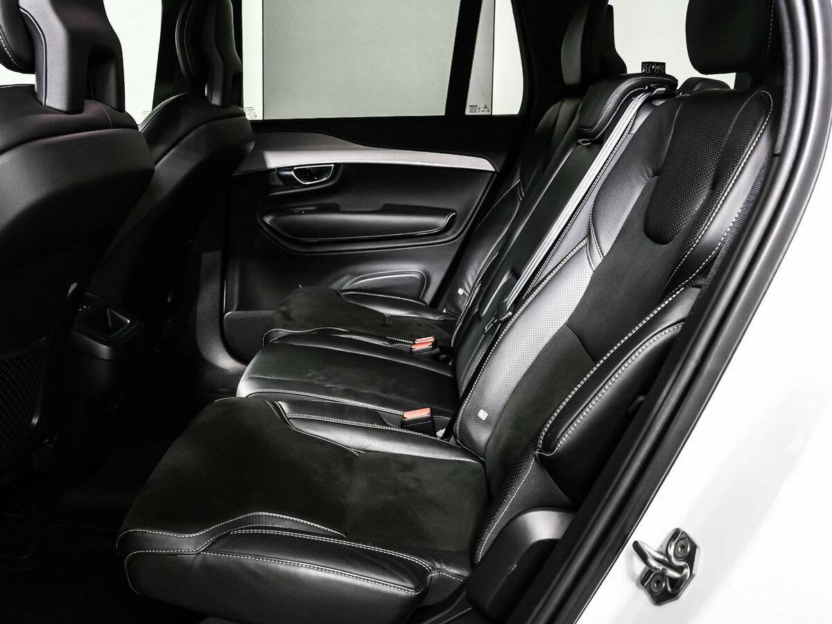Volvo XC90, 2020 Фото №12
