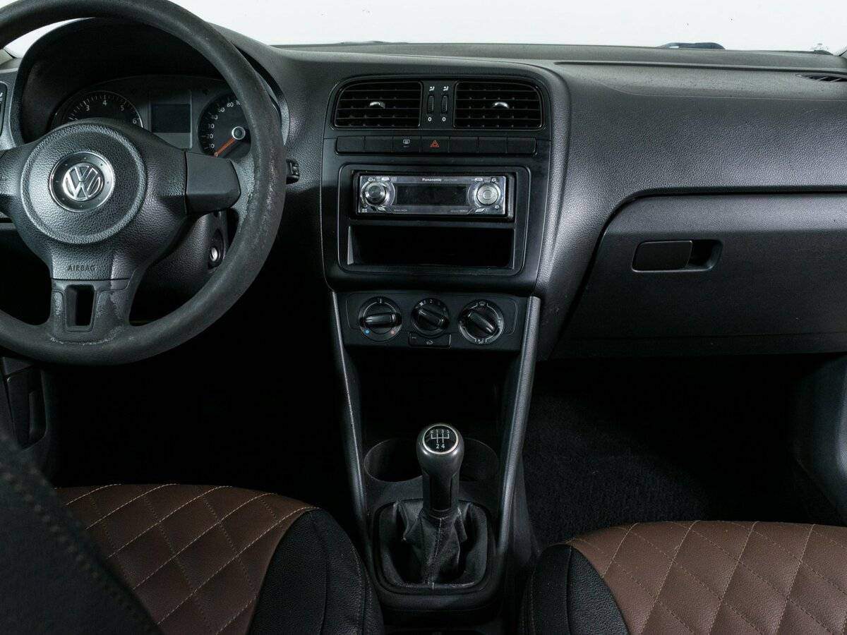 Volkswagen Polo, 2011 Фото №9