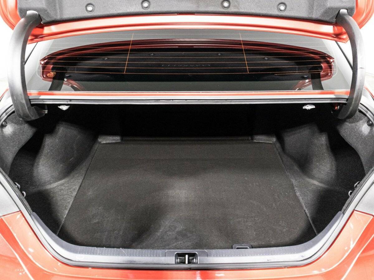 Toyota Camry, 2021 Фото №15