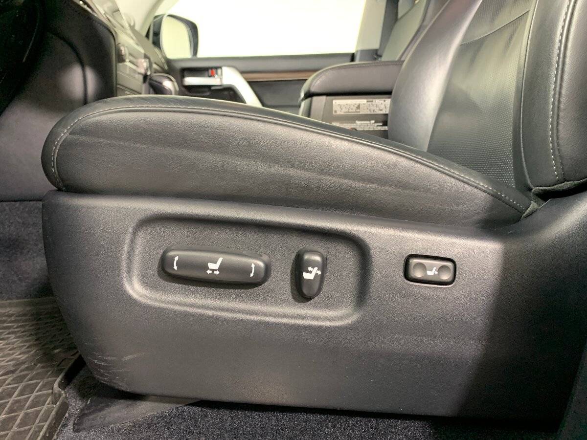 Toyota Land Cruiser, 2016 Фото №16