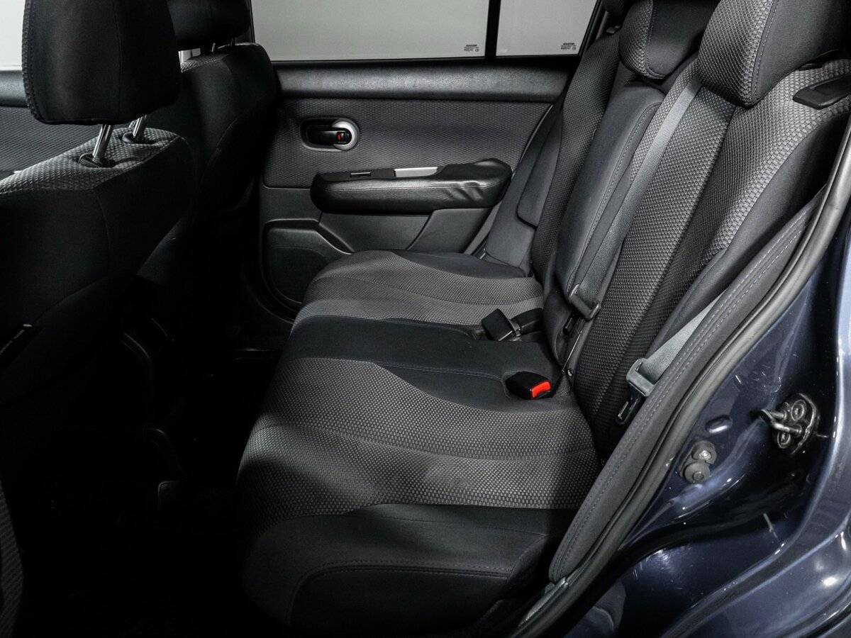 Nissan Tiida, 2008 Фото №10