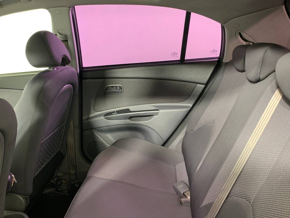 Kia Rio, 2010 Фото №18