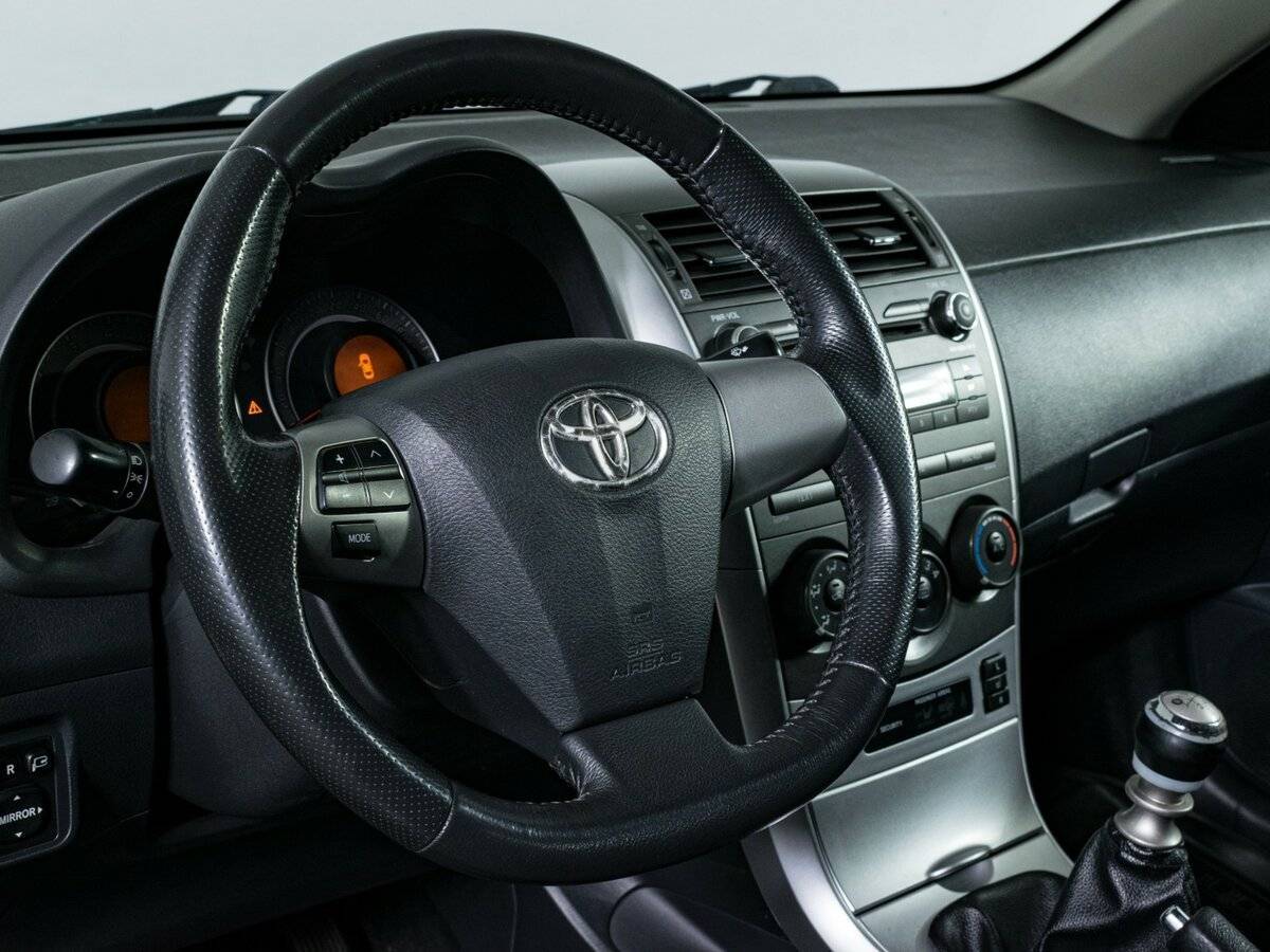 Toyota Corolla, 2011 Фото №12