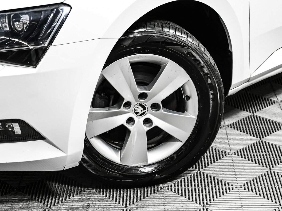 Skoda Superb, 2016 Фото №14