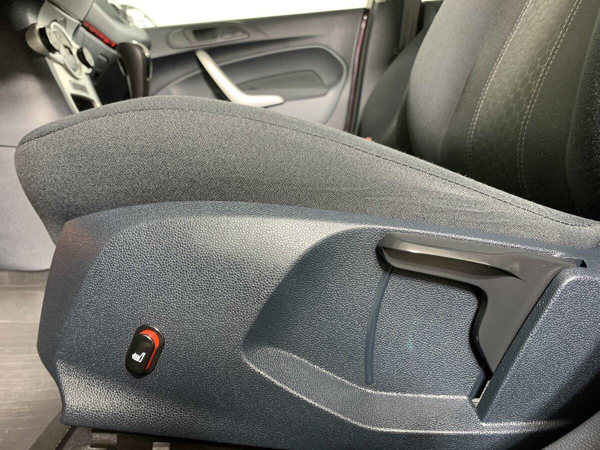 Ford Fiesta, 2011 Фото №17