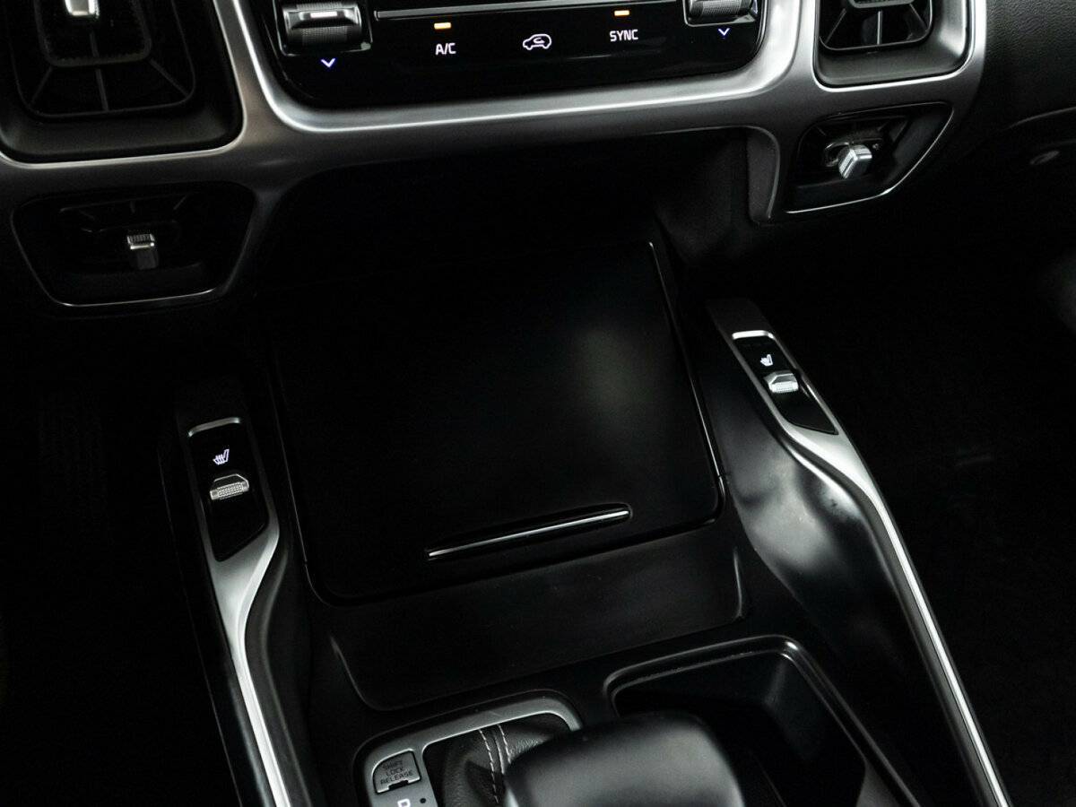 Kia Sorento, 2021 Фото №19