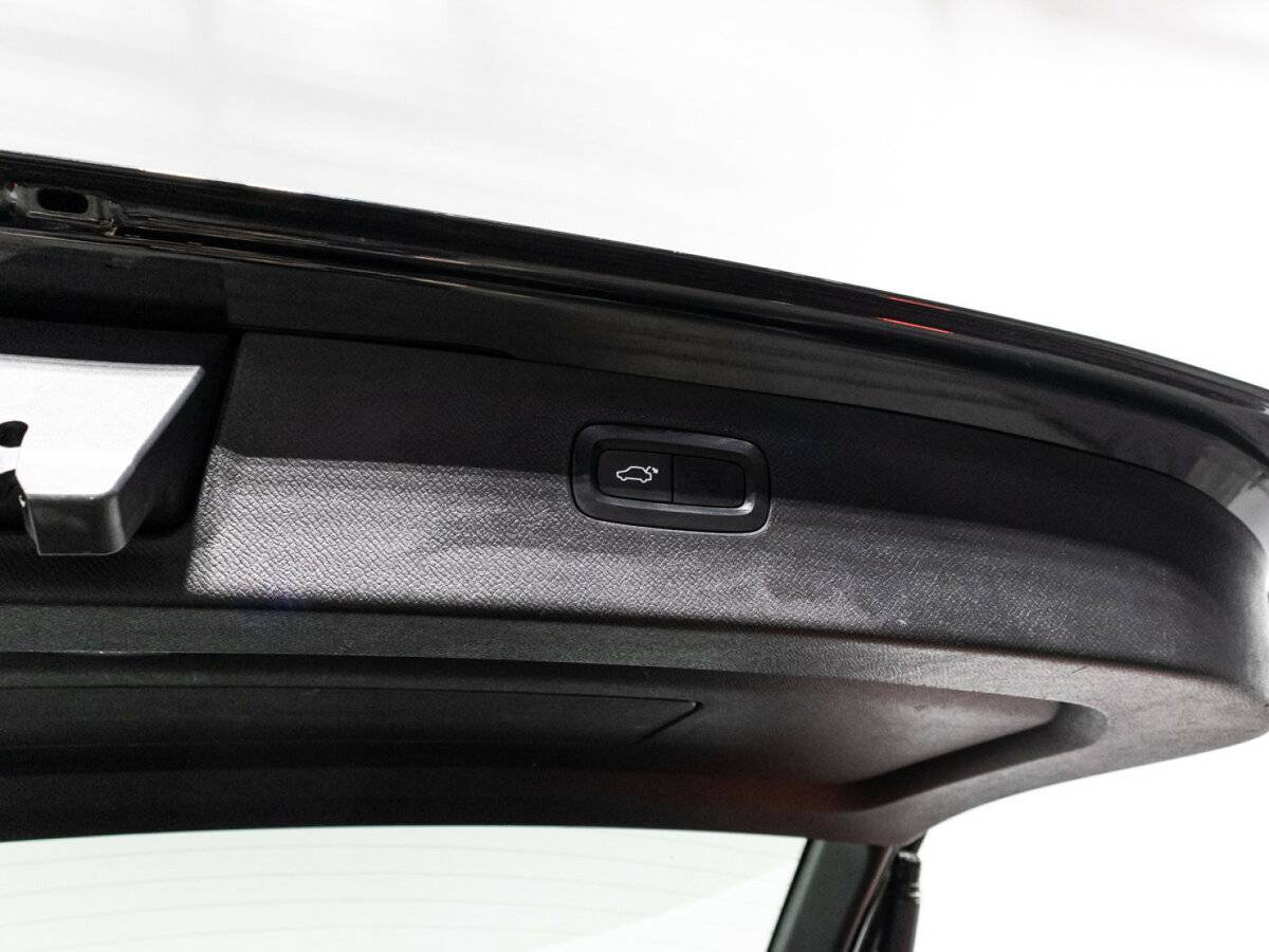 Volvo XC90, 2019 Фото №13