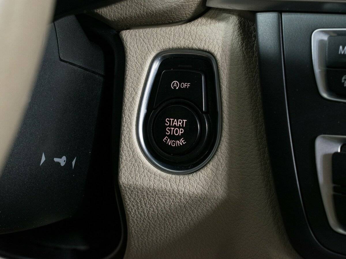 BMW 3 серии Gran Turismo 320i, 2013 Фото №16